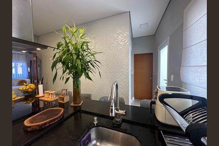 Casa de condomínio para alugar com 320m², 3 quartos e 6 vagas Casa de condomínio para alugar com 320m², 3 quartos e 6 vagasCozinha