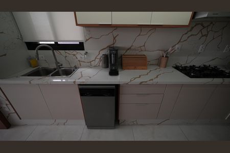 Cozinha de apartamento à venda com 3 quartos, 125m² em Vila Santa Teresa, Santo André