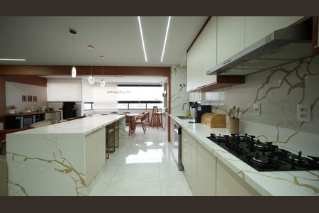 Apartamento à venda com 125m², 3 quartos e 3 vagasCozinha