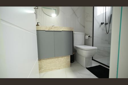 Apartamento à venda com 125m², 3 quartos e 3 vagasBanheiro da Suíte 2