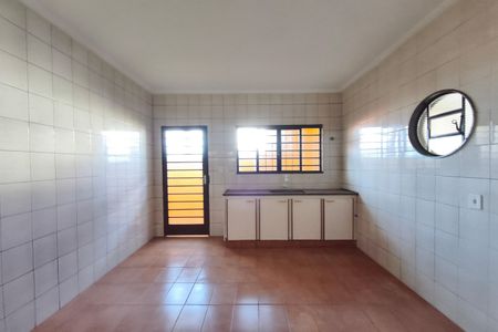 Casa à venda com 110m², 3 quartos e 1 vaga
