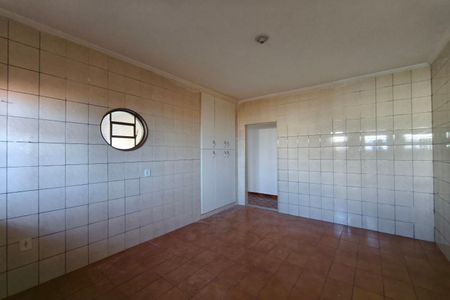 Casa à venda com 3 quartos, 110m² em Vila Aeroporto, Campinas