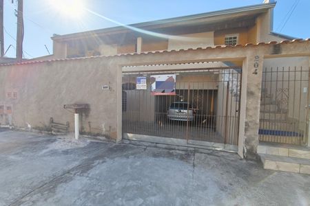 Casa à venda com 110m², 3 quartos e 1 vaga