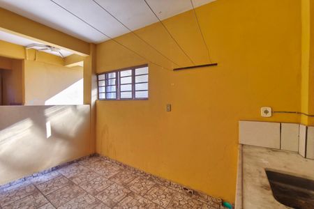 Casa à venda com 110m², 3 quartos e 1 vaga