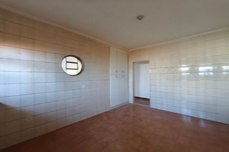 Casa à venda com 110m², 3 quartos e 1 vaga