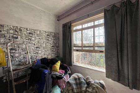 Casa à venda com 320m², 3 quartos e 3 vagas Casa à venda com 320m², 3 quartos e 3 vagasQuarto 2