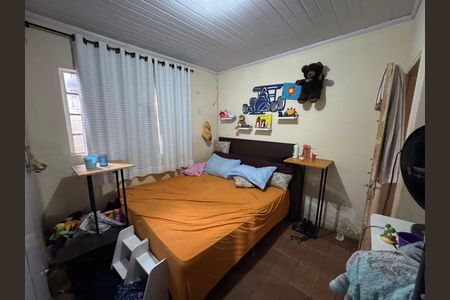 Casa à venda com 340m², 4 quartos e 6 vagas Casa à venda com 340m², 4 quartos e 6 vagasQuarto 2 anexo 1