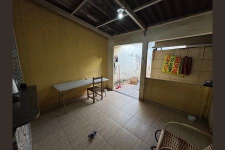 Casa à venda com 340m², 4 quartos e 6 vagas