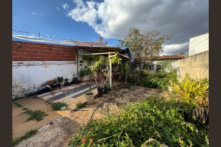 Garagem anexo 1 de casa à venda com 4 quartos, 340m² em Qnd 35, Brasília