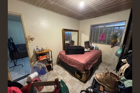 Casa à venda com 340m², 4 quartos e 6 vagas Casa à venda com 340m², 4 quartos e 6 vagasQuarto 1 anexo 2
