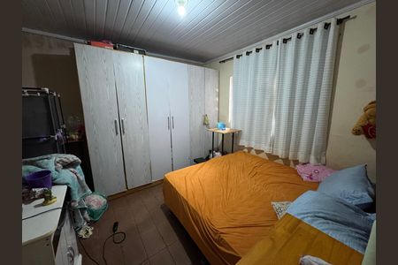 Casa à venda com 340m², 4 quartos e 6 vagas Casa à venda com 340m², 4 quartos e 6 vagasQuarto 2 anexo 1