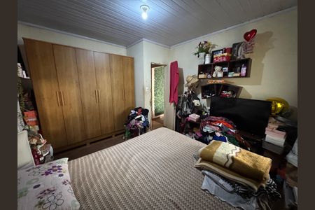 Casa à venda com 340m², 4 quartos e 6 vagas Casa à venda com 340m², 4 quartos e 6 vagasQuarto 1 anexo 1