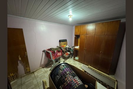 Casa à venda com 340m², 4 quartos e 6 vagas Casa à venda com 340m², 4 quartos e 6 vagasQuarto 2 anexo 2