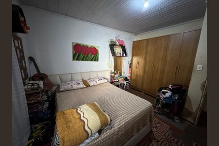 Casa à venda com 340m², 4 quartos e 6 vagas Casa à venda com 340m², 4 quartos e 6 vagasQuarto 1 anexo 1
