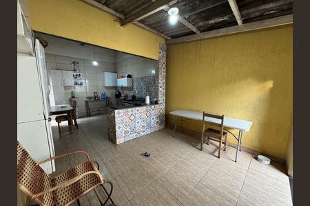 Casa à venda com 340m², 4 quartos e 6 vagas