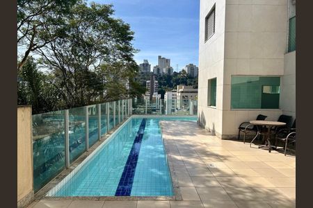 Apartamento para alugar com 200m², 4 quartos e 3 vagas