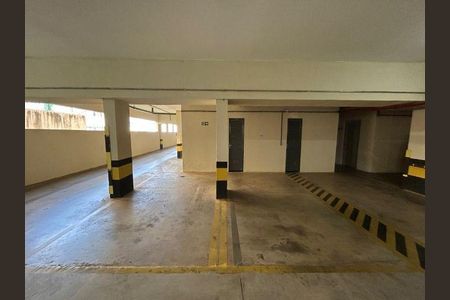 Apartamento para alugar com 200m², 4 quartos e 3 vagas