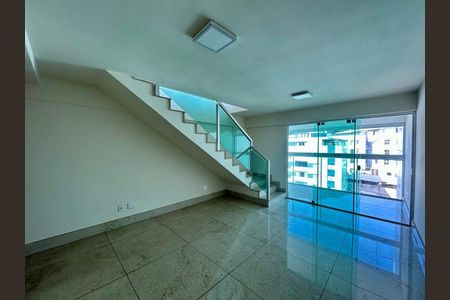 Apartamento para alugar com 200m², 4 quartos e 3 vagas