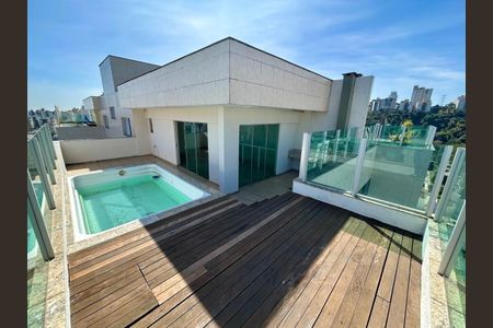 Apartamento para alugar com 200m², 4 quartos e 3 vagas