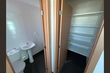 Apartamento para alugar com 200m², 4 quartos e 3 vagas
