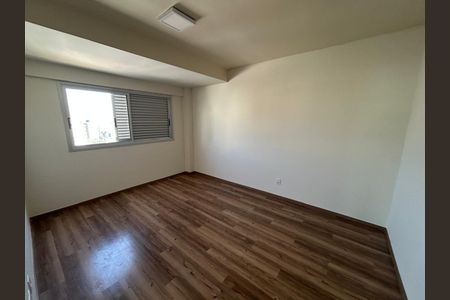 Apartamento para alugar com 200m², 4 quartos e 3 vagas