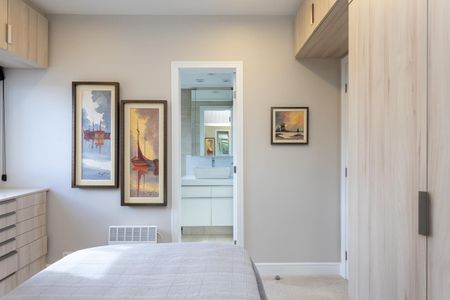 Apartamento à venda com 167m², 4 quartos e 2 vagas Apartamento à venda com 167m², 4 quartos e 2 vagasSuíte 2