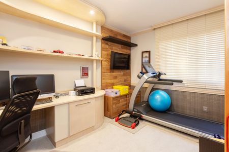 Apartamento à venda com 167m², 4 quartos e 2 vagas Apartamento à venda com 167m², 4 quartos e 2 vagasAcademia