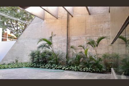 Casa à venda com 295m², 4 quartos e 5 vagas