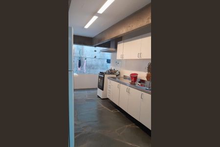 Casa à venda com 295m², 4 quartos e 5 vagas