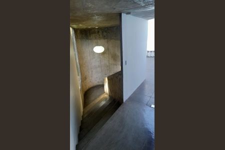 Casa à venda com 4 quartos, 295m² em Boaçava, São Paulo