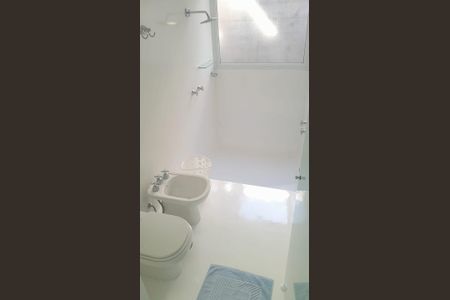 Casa à venda com 295m², 4 quartos e 5 vagas