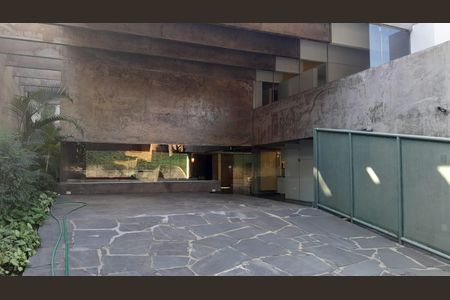 Casa à venda com 295m², 4 quartos e 5 vagas