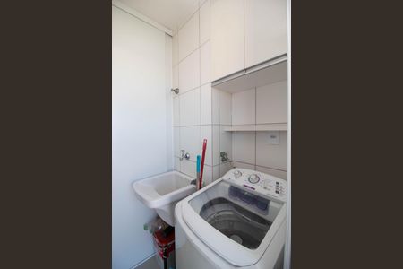 Apartamento para alugar com 54m², 2 quartos e 1 vagaÁrea de Serviço