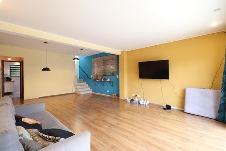Sala de casa à venda com 3 quartos, 153m² em Vila Anglo Brasileira, São Paulo
