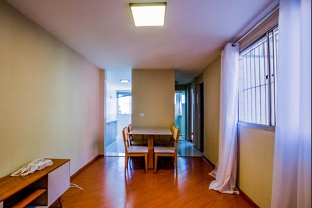 Apartamento para alugar com 2 quartos, 55m² em Cadeia Nova, Santo André