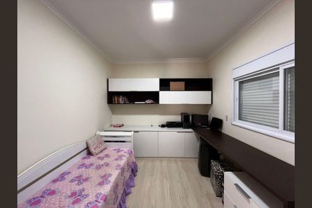 Casa de condomínio à venda com 331m², 5 quartos e 4 vagas