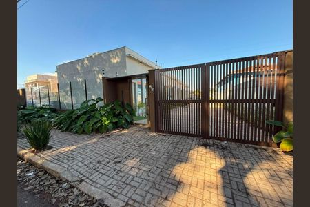 Casa para alugar com 150m², 3 quartos e 2 vagas