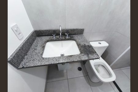 Banheiro de apartamento à venda com 2 quartos, 59m² em Morumbi, São Paulo