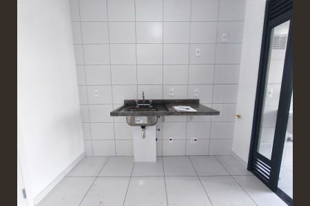 Cozinha de apartamento à venda com 2 quartos, 59m² em Morumbi, São Paulo