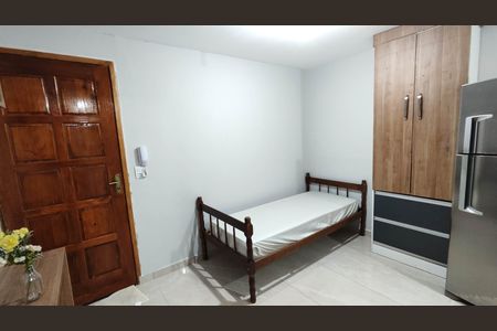 Studio de casa para alugar com 1 quarto, 20m² em Vila Santa Margarida, Ferraz de Vasconcelos