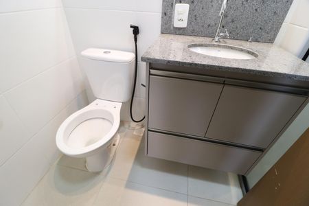 Apartamento para alugar com 54m², 2 quartos e 1 vagaBanheiro do Quarto 2