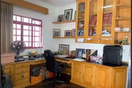 Casa à venda com 4 quartos, 362m² em Parque dos Passaros, São Bernardo do Campo