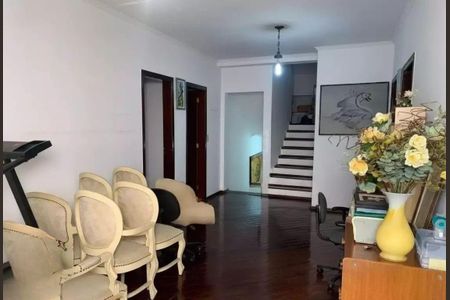 Casa à venda com 4 quartos, 362m² em Parque dos Passaros, São Bernardo do Campo