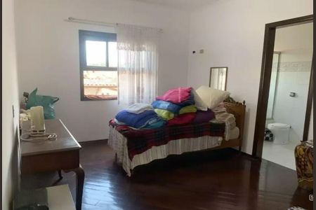 Casa à venda com 4 quartos, 362m² em Parque dos Passaros, São Bernardo do Campo