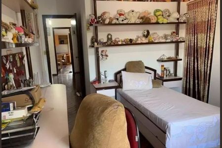 Casa à venda com 4 quartos, 362m² em Parque dos Passaros, São Bernardo do Campo