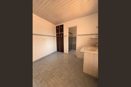 Casa à venda com 2 quartos, 126m² em Vila Madalena, São Paulo