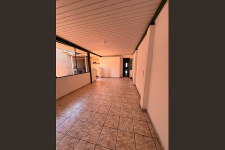 Casa à venda com 2 quartos, 126m² em Vila Madalena, São Paulo