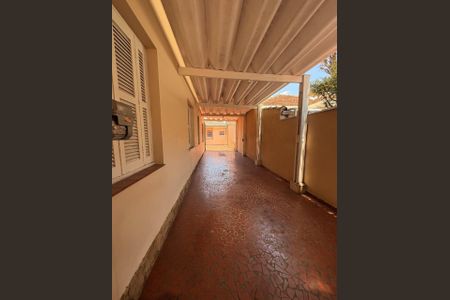 Casa à venda com 2 quartos, 126m² em Vila Madalena, São Paulo
