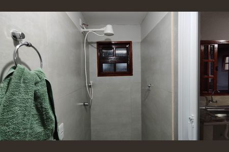 Banheiro de casa para alugar com 1 quarto, 20m² em Vila Santa Margarida, Ferraz de Vasconcelos