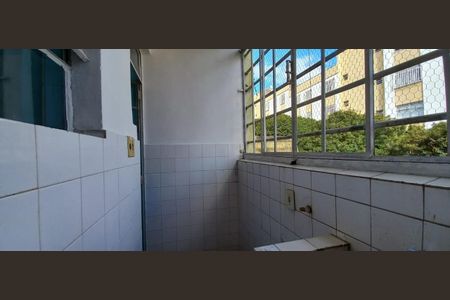 Apartamento à venda com 2 quartos, 50m² em Floresta, Belo Horizonte